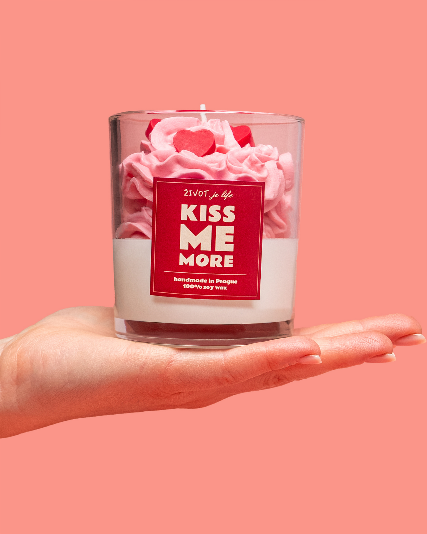 KISS ME MORE