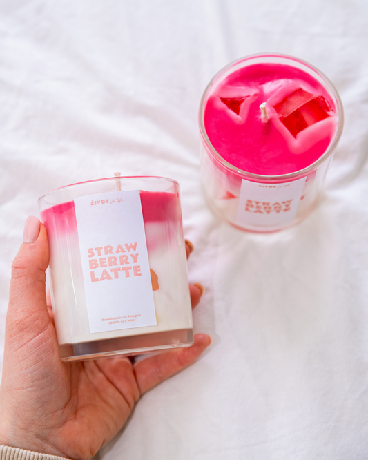 Svíčka Strawberry Latte